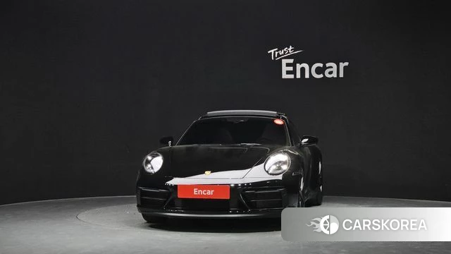 Porsche 911(992) id 4243657 из Кореи 23