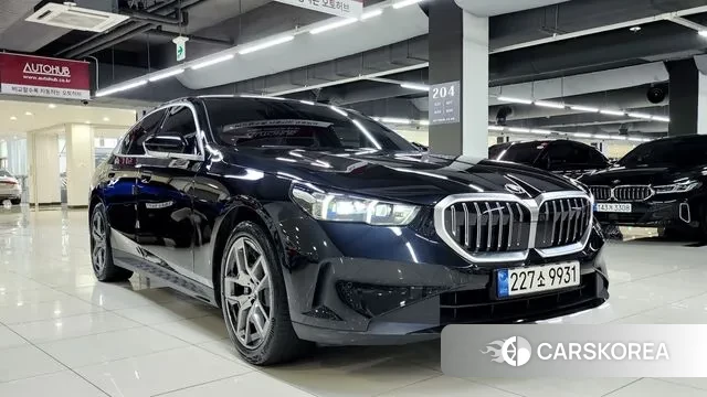 BMW 5 Series (G60) id 2889075 из Кореи 13