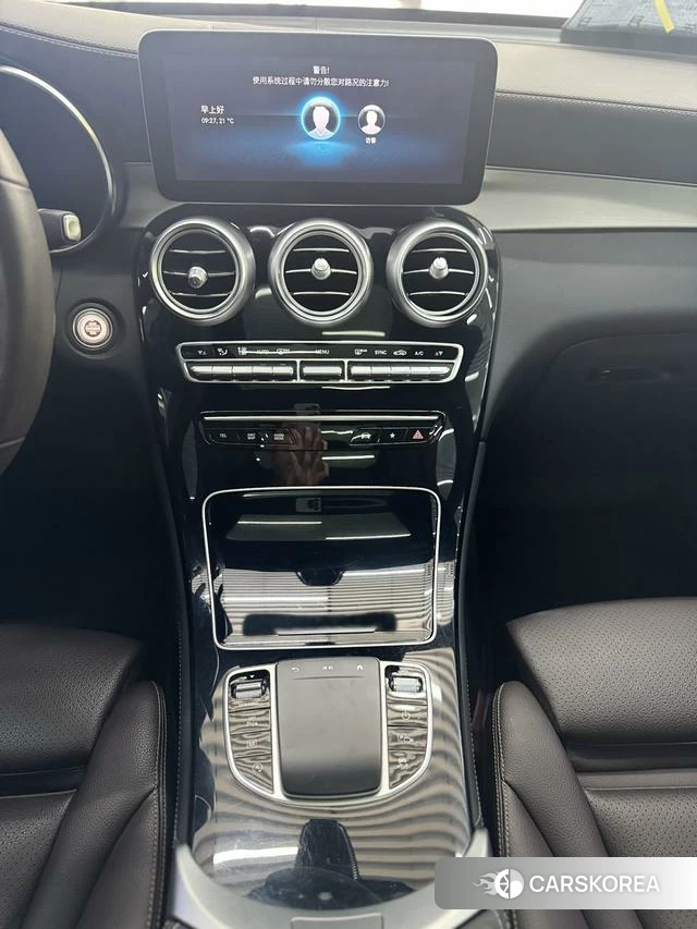 Mercedes-Benz GLC 2022 Белый из Китая, фото 5