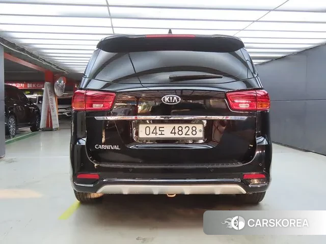 Kia The New Carnival id 3476755 из Кореи 13