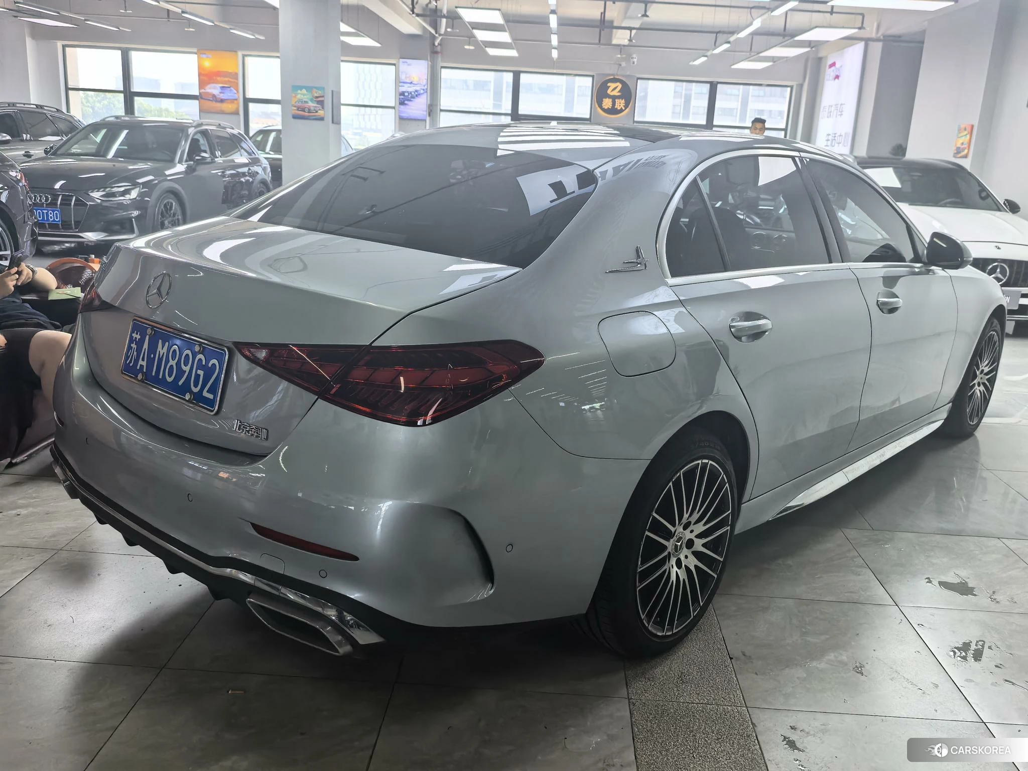 Mercedes-Benz Class C 2021 Серебристо-серый из Китая, фото 3