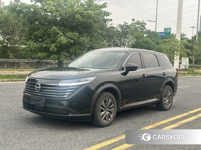 Nissan Exploring the land 2024 Черный из Китая, фото 3