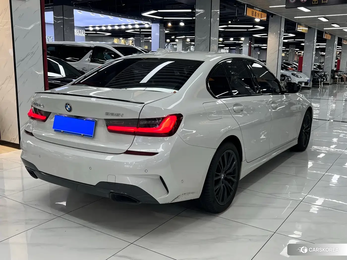 BMW 3 series 2022 Белый из Китая, фото 3