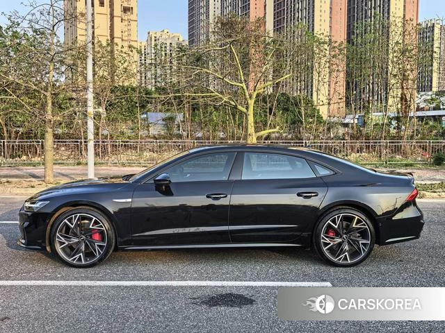 Audi A7L id 4261263 из Китая 13