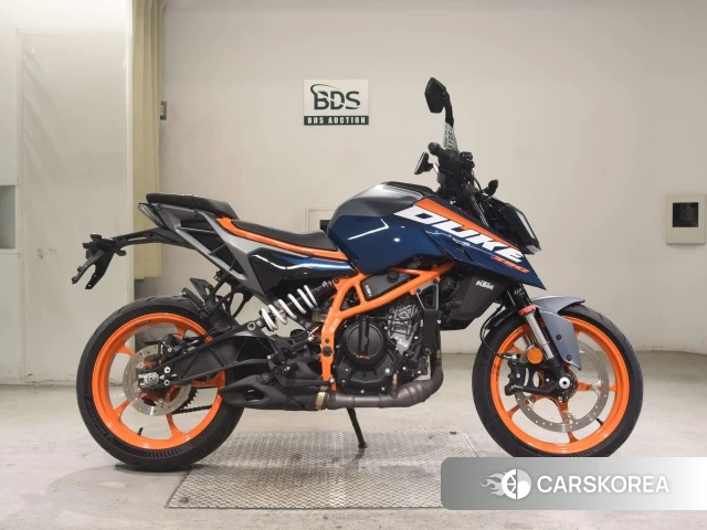 KTM 390 DUKE 2024 из Японии