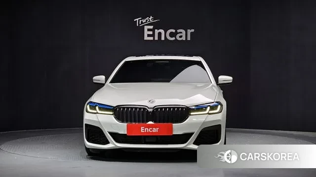 BMW 5 Series (G30) id 3482549 из Кореи 13