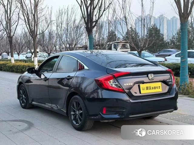 Honda Civic 2021 Темно-серый из Китая, фото 3