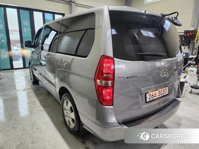 Hyundai The New Grand Starex id 3955828 из Кореи 12