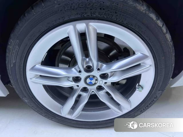 BMW 1 series id 4278352 из Китая 14
