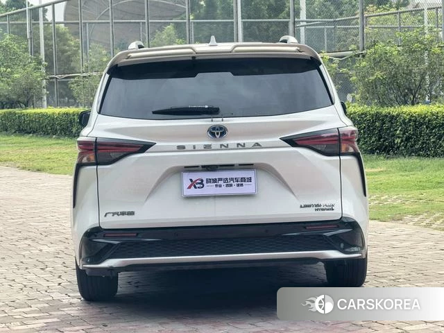 Toyota Saina id 4263622 из Китая 12