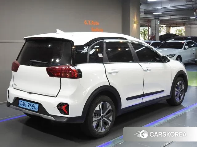 Kia Niro Plus id 3400890 из Кореи 13