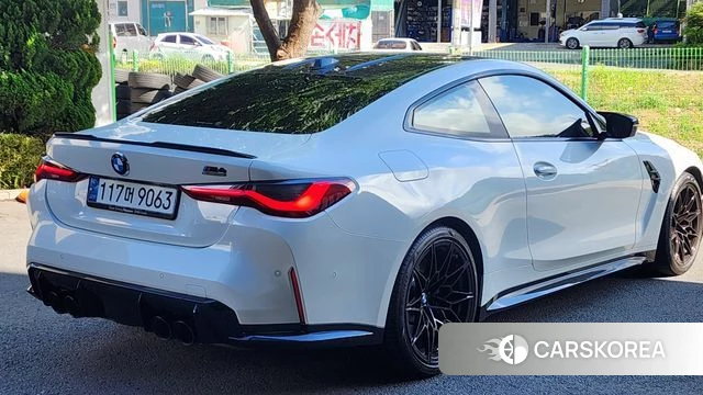BMW M4 (G82) 2023 Белый из Кореи, фото 6
