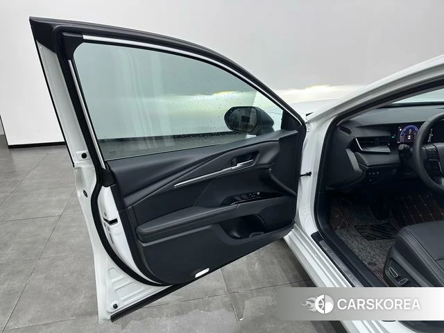 Toyota Camry id 4348478 из Китая 12
