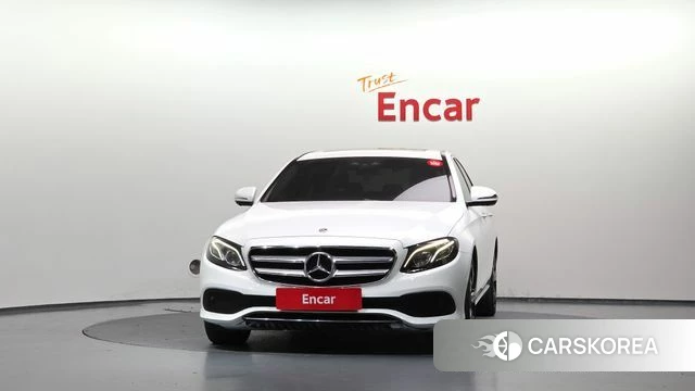Mercedes-Benz E-Class W213 id 4794953 из Кореи 23