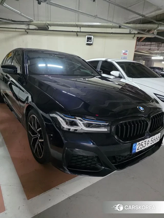 BMW 5 Series (G30) id 3507990 из Кореи 8