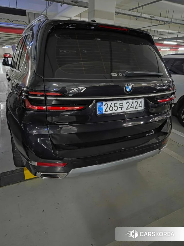 BMW X7 (G07) 2025 Черный из Кореи, фото 3