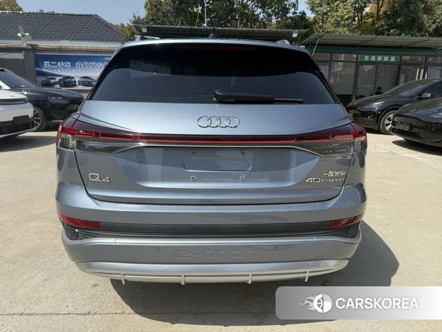 Audi Q4 e-tron 2023 Синий из Китая, фото 3