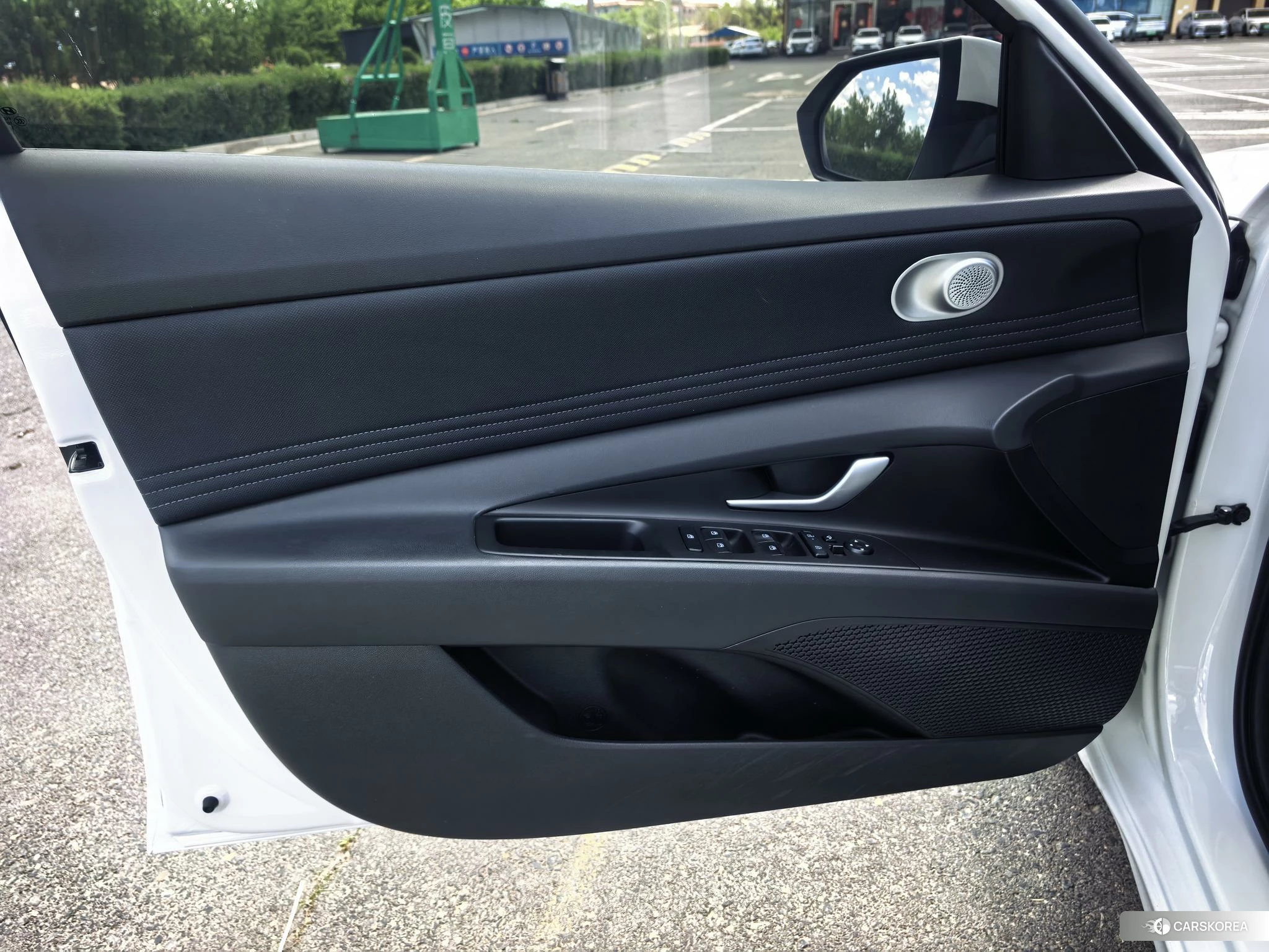 Hyundai Elantra id 4426589 из Китая 14