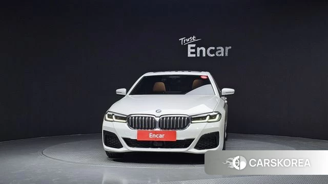 BMW 5 Series (G30) id 4201386 из Кореи 23