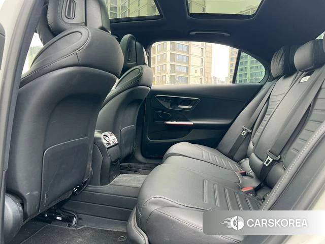 Mercedes-Benz Class C id 4277499 из Китая 11