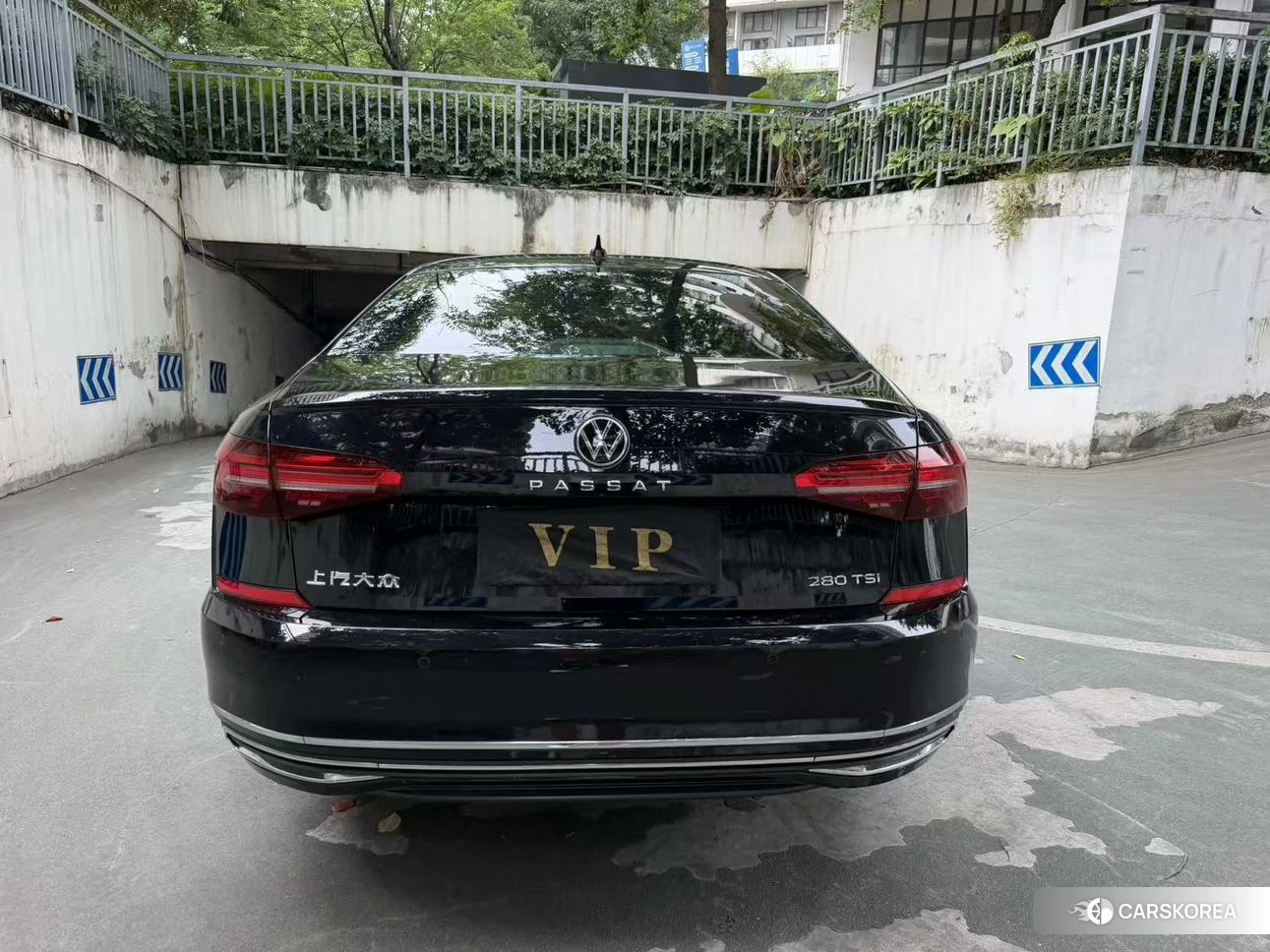 Volkswagen Passat id 4513734 из Китая 10