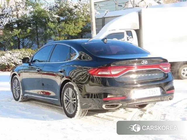 Hyundai Grandeur IG id 3469839 из Кореи 12