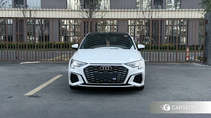 Audi A3 2023 Белый из Китая, фото 5