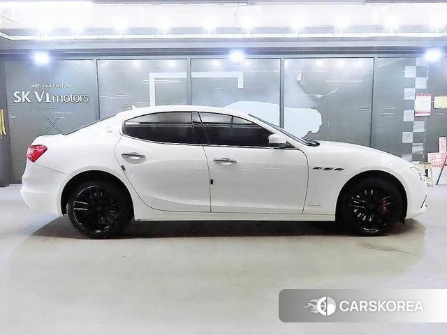 Maserati Ghibli id 4390064 из Кореи 13