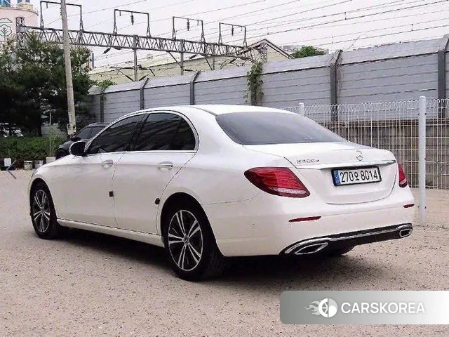 Mercedes-Benz E-Class W213 id 3525632 из Кореи 13
