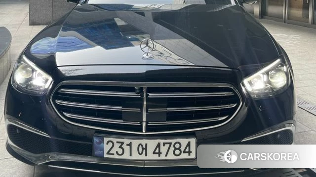 Mercedes-Benz E-Class W213 2021 Черный из Кореи, фото 3