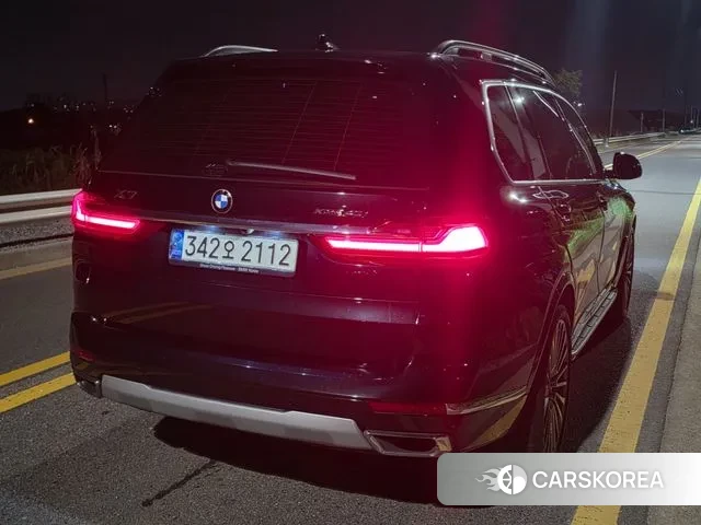 BMW X7 (G07) 2021 Черный из Кореи, фото 3