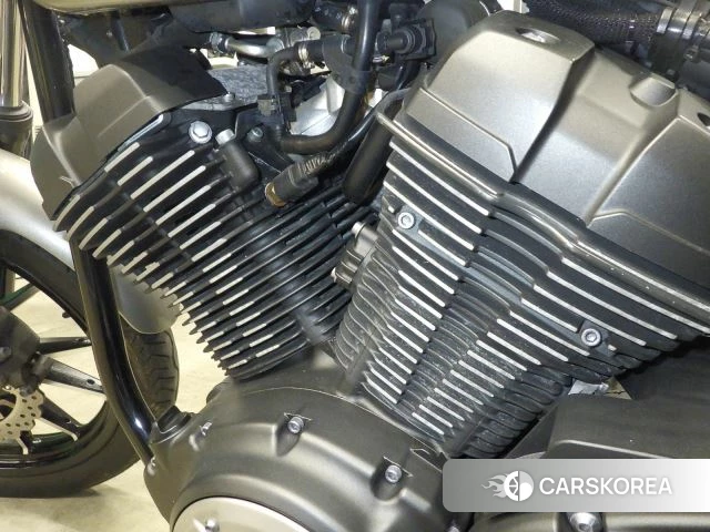 Engine photo