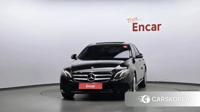 Mercedes-Benz E-Class W213 id 4694174 из Кореи 23