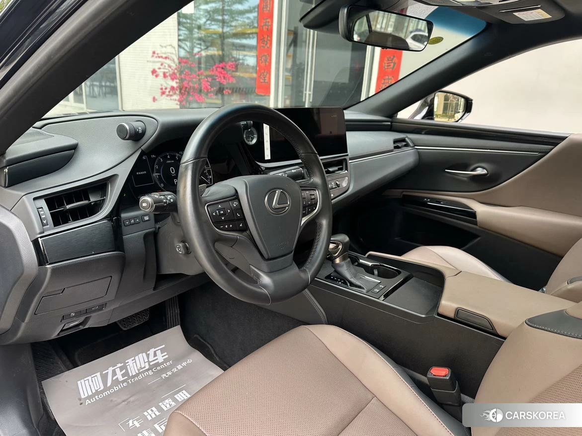 Lexus ES id 4420839 из Китая 18