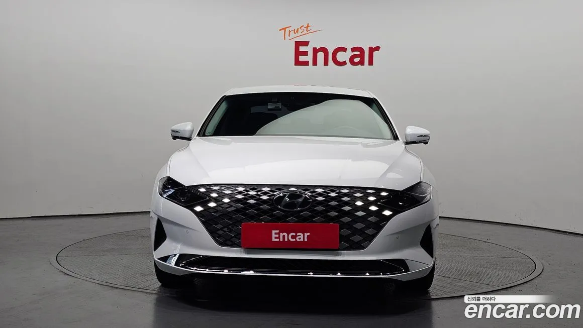 Hyundai The New Grandeur IG Hybrid id 1514475 из Кореи 13