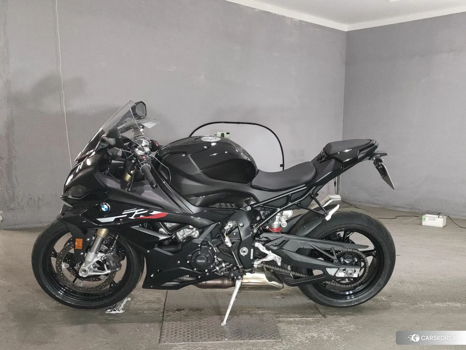 BMW S1000RR 2024 из Японии, фото 2