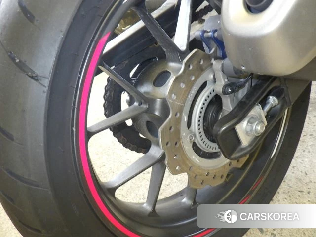 Honda CBR400R id 4184607 из Японии 19