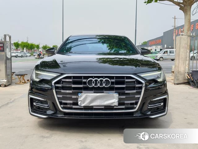 Audi A6L 2023 Черный из Китая, фото 3