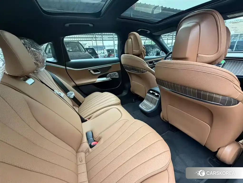 Mercedes-Benz E-Class id 4553697 из Китая 18