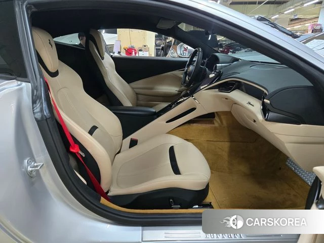 Ferrari Rome id 3819033 из Кореи 13