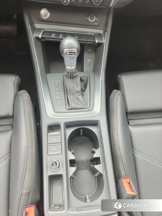 Audi Q3 id 4265863 из Китая 7