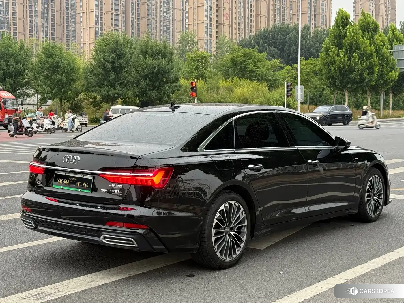 Audi A6L New Energy id 4546105 из Китая 13