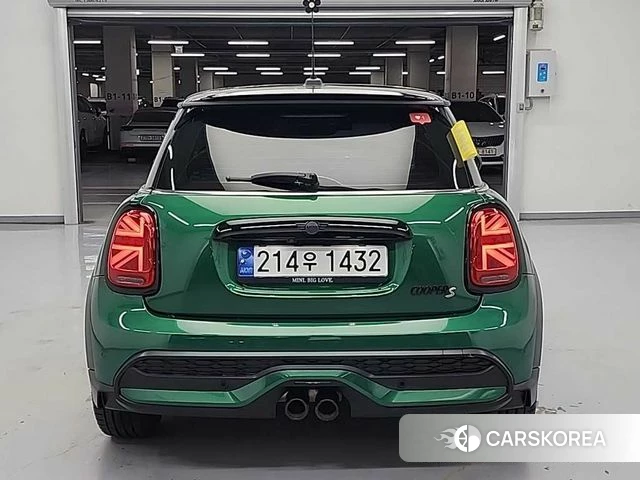 Mini Cooper S 2024 Зеленый из Кореи, фото 3