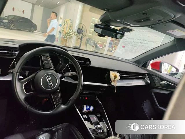 Audi A3 2023 Красный из Китая, фото 6