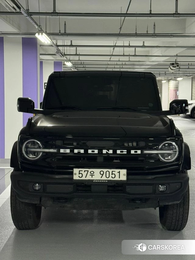 Ford Bronco 6th Generation 2022 Черный из Кореи, фото 3