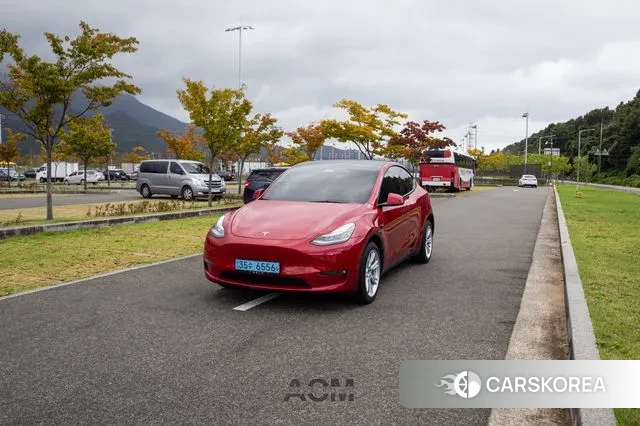 Tesla Model Y 2021 Красный из Кореи, фото 4