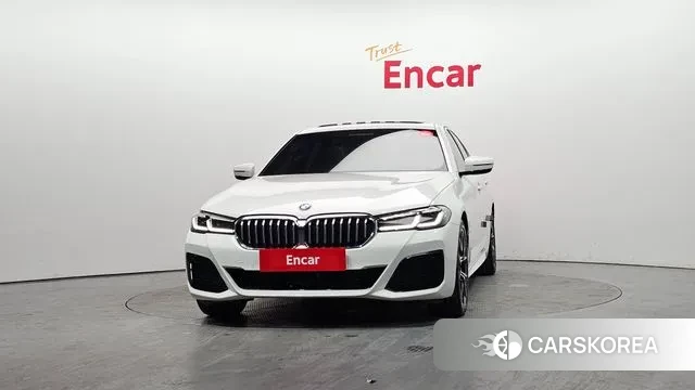 BMW 5 Series (G30) id 3586470 из Кореи 13