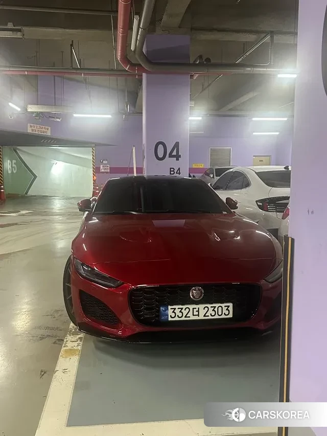 Jaguar F-TYPE 2023 Красный из Кореи, фото 3