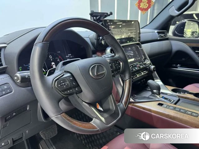 Lexus LX id 4333926 из Китая 9