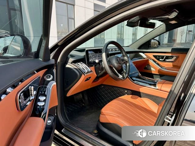 Mercedes-Benz S-class 2024 Черный из Китая, фото 3